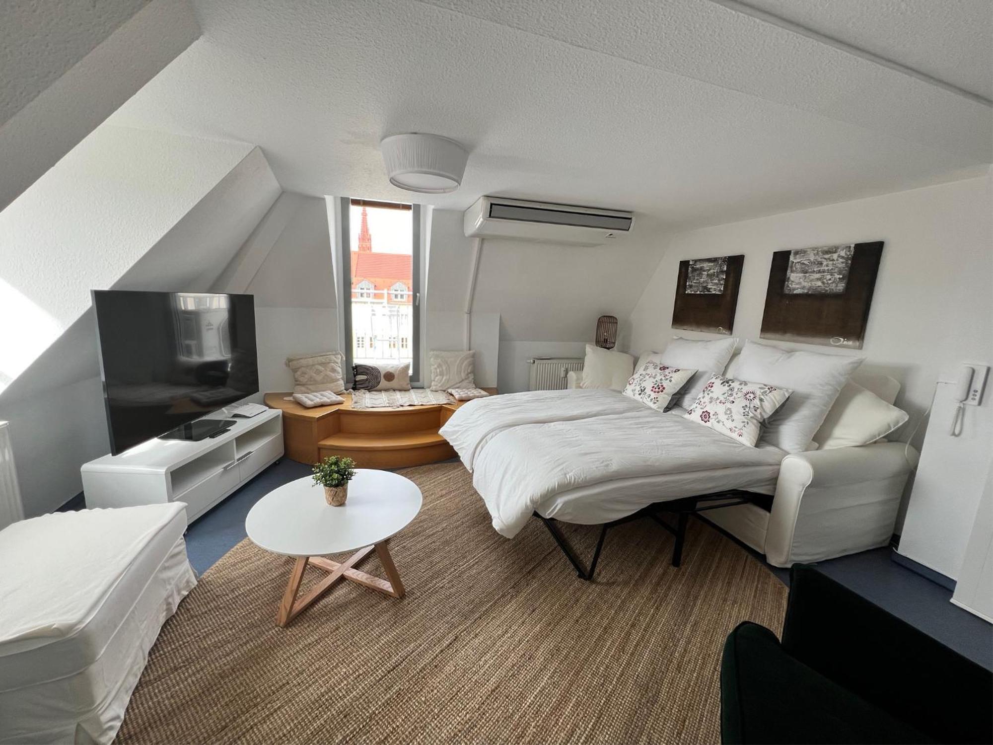 City Apartement Im Herzen Der Stadt Würzburg Exterior foto